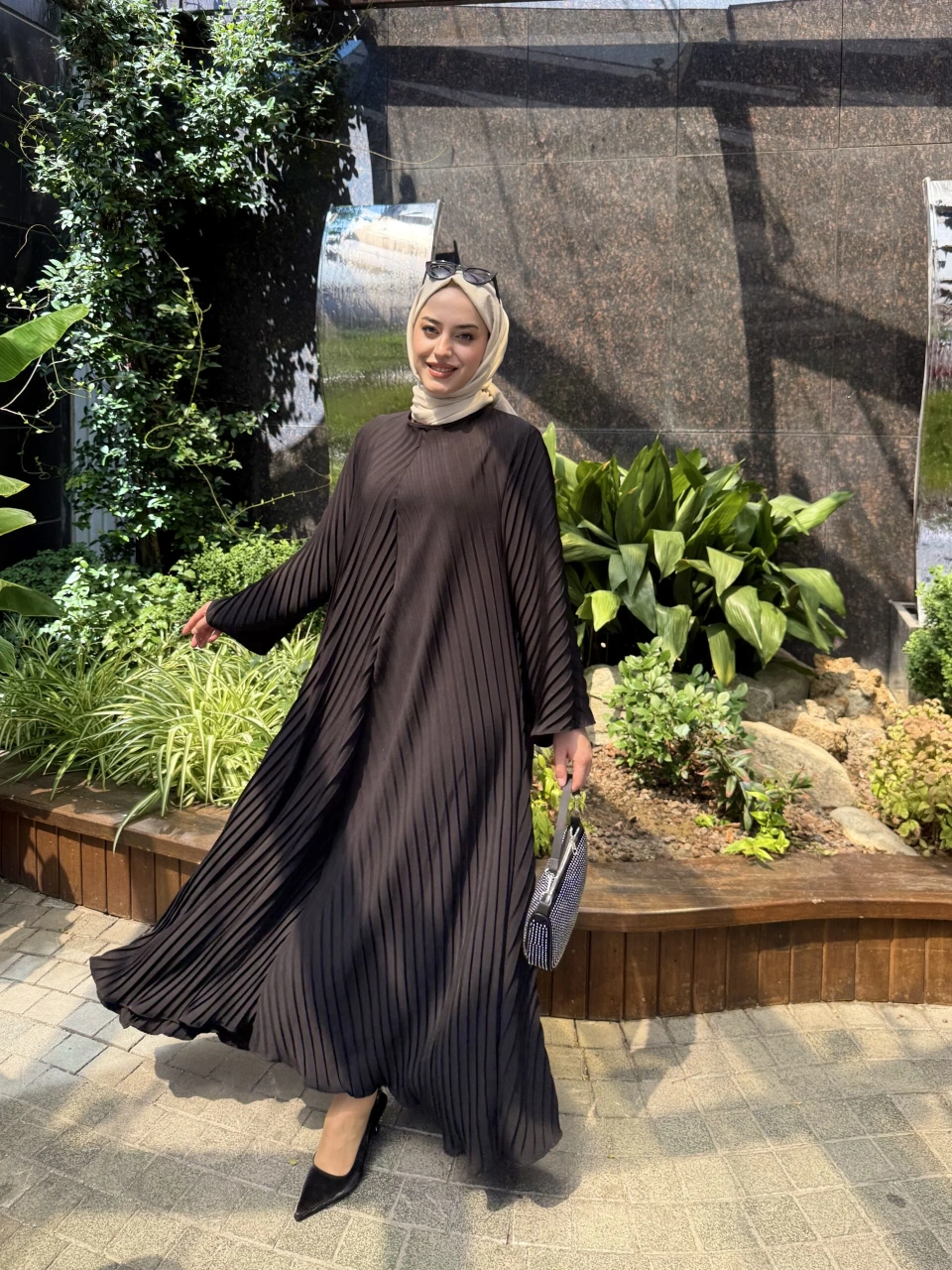 Siyah Pilise Elbise Abaya - Görsel 4
