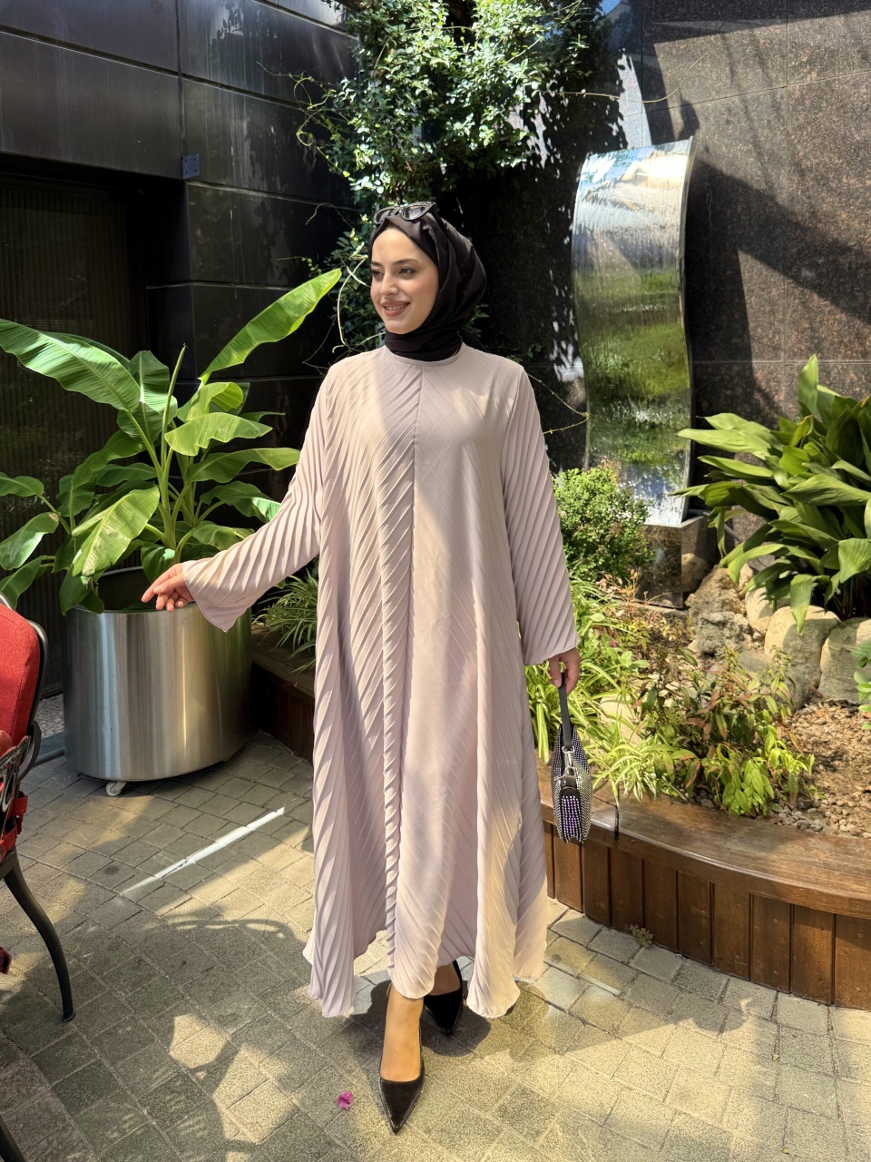 Bej Pilise Elbise Abaya